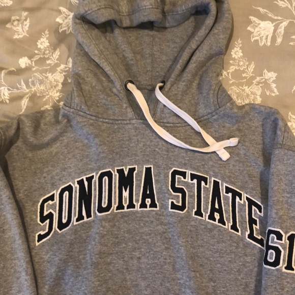 SSU Sweatshirt - Picture 2 of 2